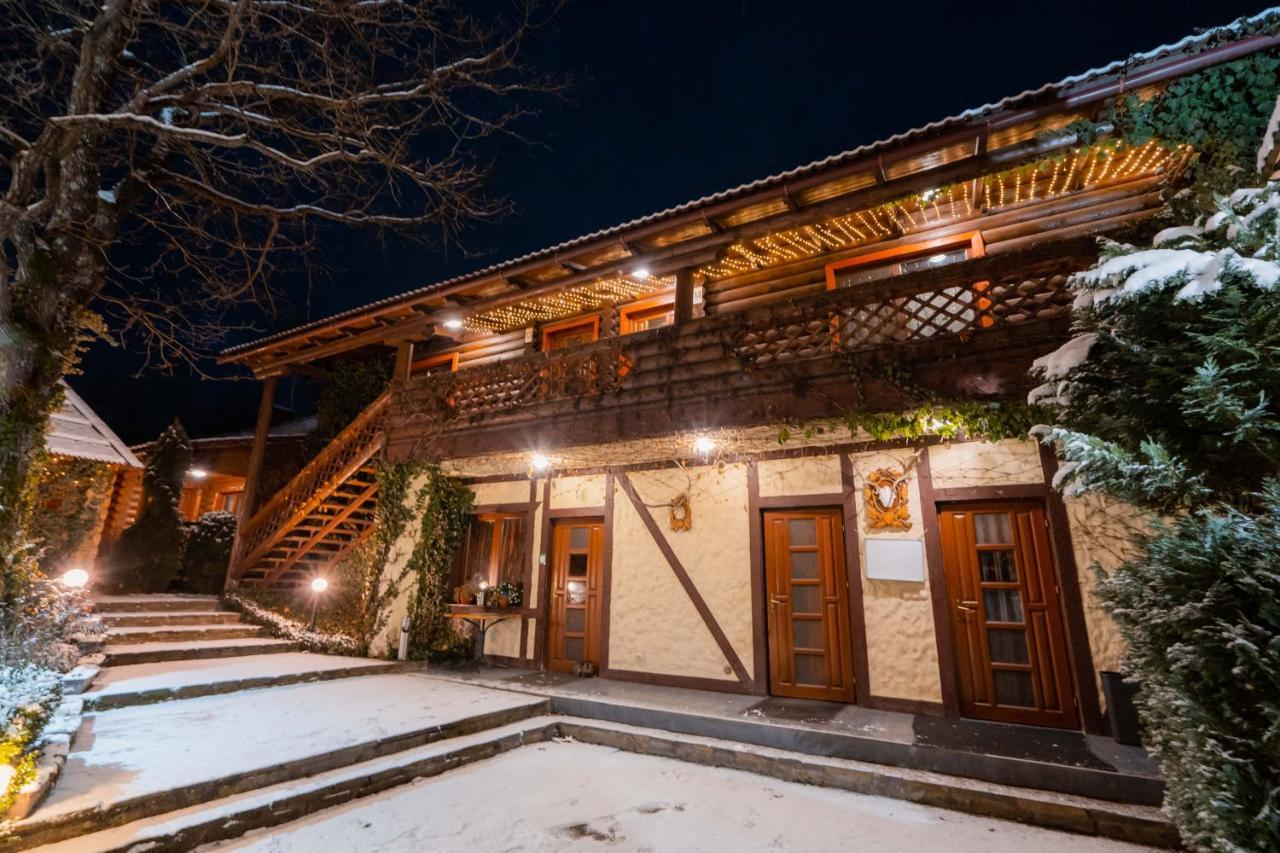 Villa Garden Hotel Solochin Exterior photo
